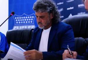 Leonel Álvarez dejó al &#039;Bombillo&#039;.