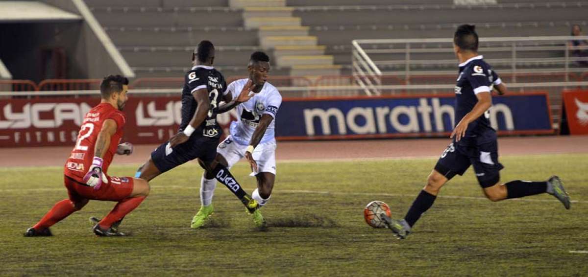 El City gana y se mete en pelea por clasificar a torneos internacionales