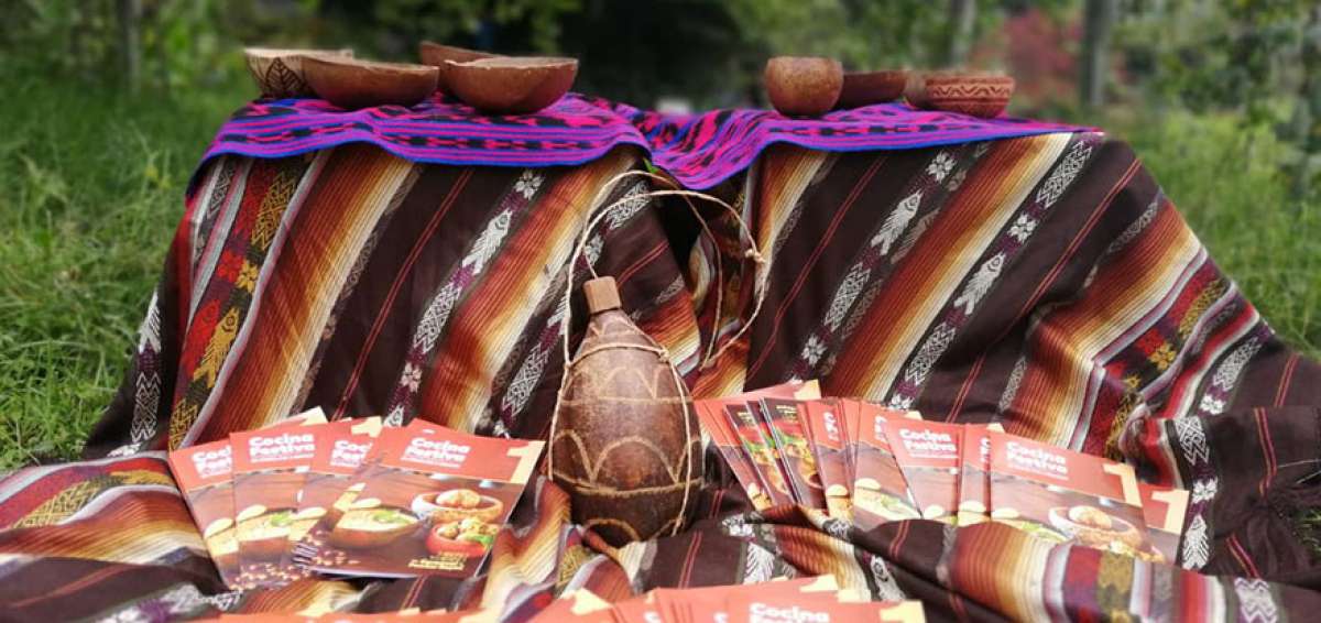 El lanzamiento del primer fasc&iacute;culo se realiz&oacute; en el Museo Pumapungo, en la capital azuaya. El recetario incluye platos tradicionales.