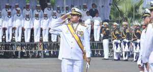 Fernando Noboa asume como comandante general de la Marina