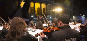 La Orquesta Sinf&oacute;nica Nacional de Ecuador acumula en sus 70 a&ntilde;os una vasta experiencia en el acompa&ntilde;amiento de artistas nacionales e internacionales