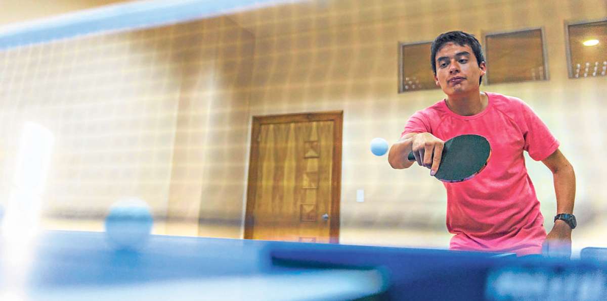 Gabriel Sebasti&aacute;n Salazar P&eacute;rez durante uno de sus entrenamientos en la Escuela Polit&eacute;cnica Nacional. Foto: John Guevara / El Tel&eacute;grafo.