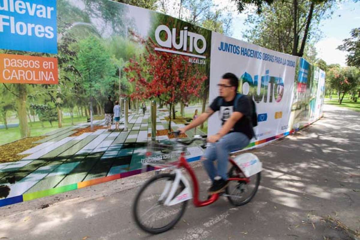El proyecto en ejecuci&oacute;n del mejoramiento de La Carolina es uno de los m&aacute;s promocionados por la Alcald&iacute;a. Foto: Daniel Molineros/ El Tel&eacute;grafo