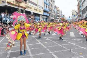 Correa pide que se mantenga  la cultura durante el carnaval