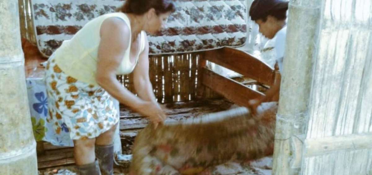 5 familias fueron evacuadas por desbordamiento de r&iacute;o en Flavio Alfaro
