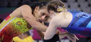 La luchadora Luisa Valverde (i) se qued&oacute; con el segundo lugar en el Ranking Series Matteo Pellicone, en la categor&iacute;a 53 kg, que se disput&oacute; en Italia.