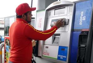 Petroecuador fija nuevos valores para gasolina y di&eacute;sel en el segmento automotriz