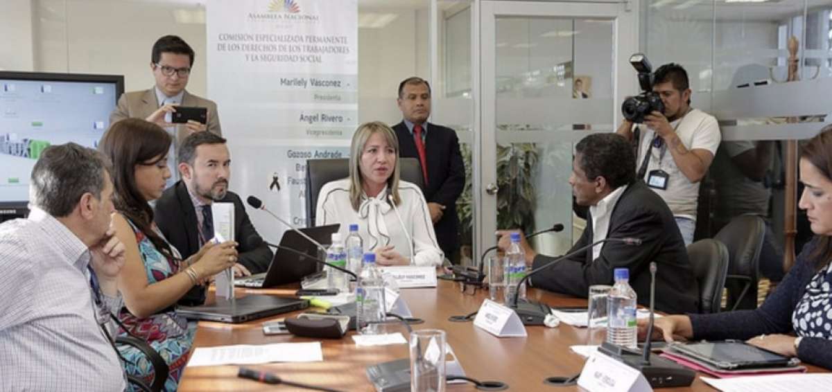 El primer debate podr&iacute;a realizarse el pr&oacute;ximo martes.