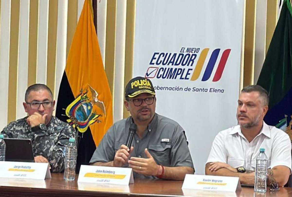 John Reimberg eval&uacute;a operativos y anuncia m&aacute;s presi&oacute;n contra el crimen en Santa Elena