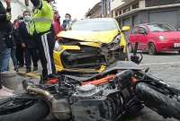 Motociclista murió tras impactarse con un taxi en Cuenca