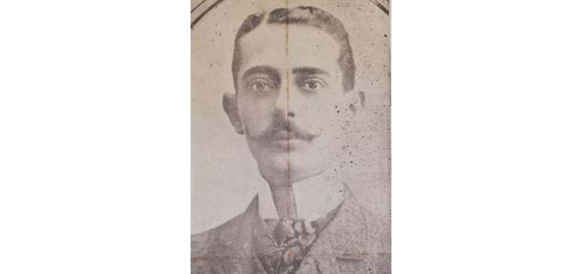 &Aacute;ngel Tola Carbo fue designado gobernador