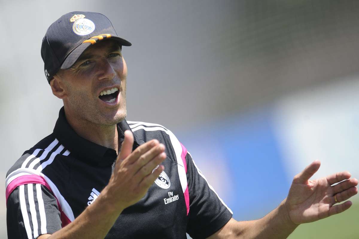 Zinedine Zidane podr&aacute; volver a dirigir al Real Madrid B que juega en la tercera divisi&oacute;n de Espa&ntilde;a. Foto: AFP