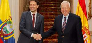  El canciller Guillaume Long se reuni&oacute; con su hom&oacute;logo espa&ntilde;ol Jos&eacute; Manuel Garc&iacute;a Margallo en Madrid.
