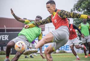 Barcelona buscará alejarse de Liga de Quito