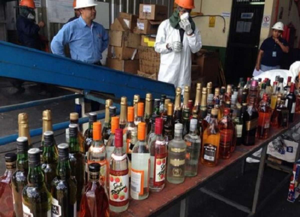 La destrucci&oacute;n de esta mercader&iacute;a se realiz&oacute; en las ciudades de Quito, Ambato, Loja y Manta. Foto: SRI