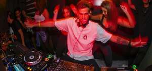 El house suena en el Musimuestras con el DJ Reydel