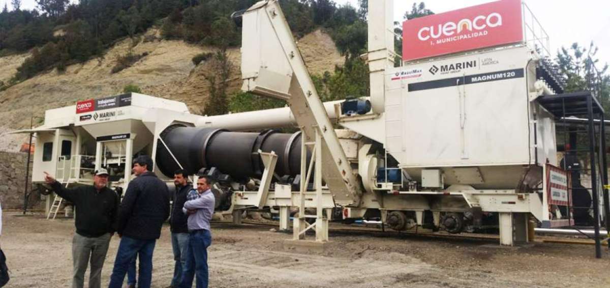 El Cabildo cuencano ya podr&aacute; asfaltar unos 20 mil m2 de v&iacute;as