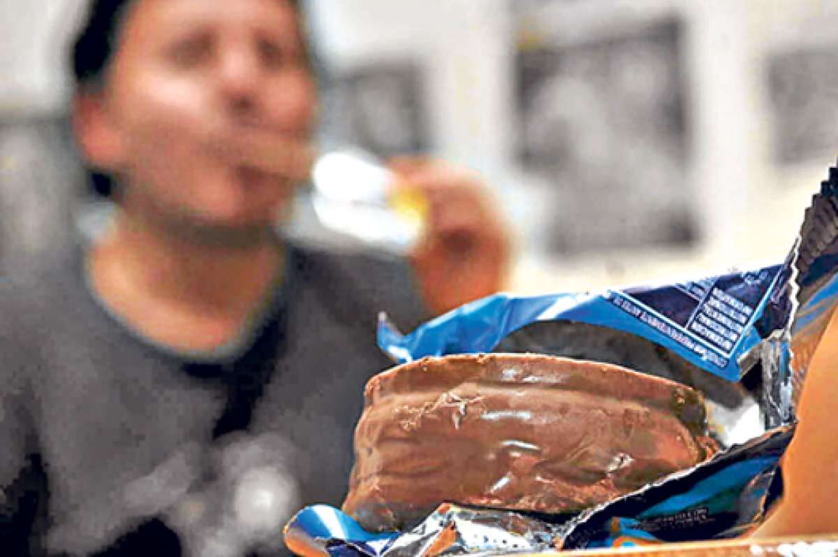 La ingesta diaria de 5 gramos de grasas trans aumenta hasta en 25% el riesgo de sufrir enfermedades cardiovasculares, seg&uacute;n la OMS. Foto: Tomada de internet.