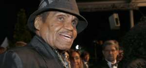 Jackson hab&iacute;a sido hospitalizado este mes a causa de ese c&aacute;ncer terminal.