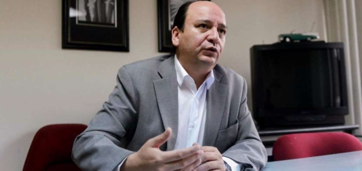 Fiscal general denuncia intimidaciones contra su familia