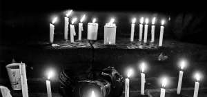 Las muertes del fotoperiodista Pa&uacute;l Rivas, del reportero Javier Ortega y del conductor Efra&iacute;n Segarra han suscitado manifestaciones de sus colegas y otros ciudadanos desde marzo de 2018.
