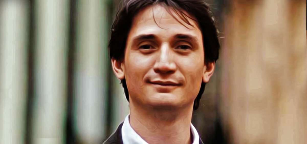 Andr&eacute;s Ocazionez, psicoanalista colombiano graduado de C.G. Jung Instituto en Z&uacute;rich.