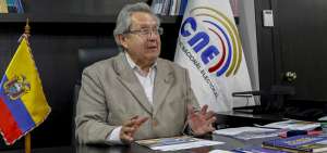 Gustavo Vega: &ldquo;Necesitamos un cham&aacute;n para limpiar todo en el CNE&rdquo;