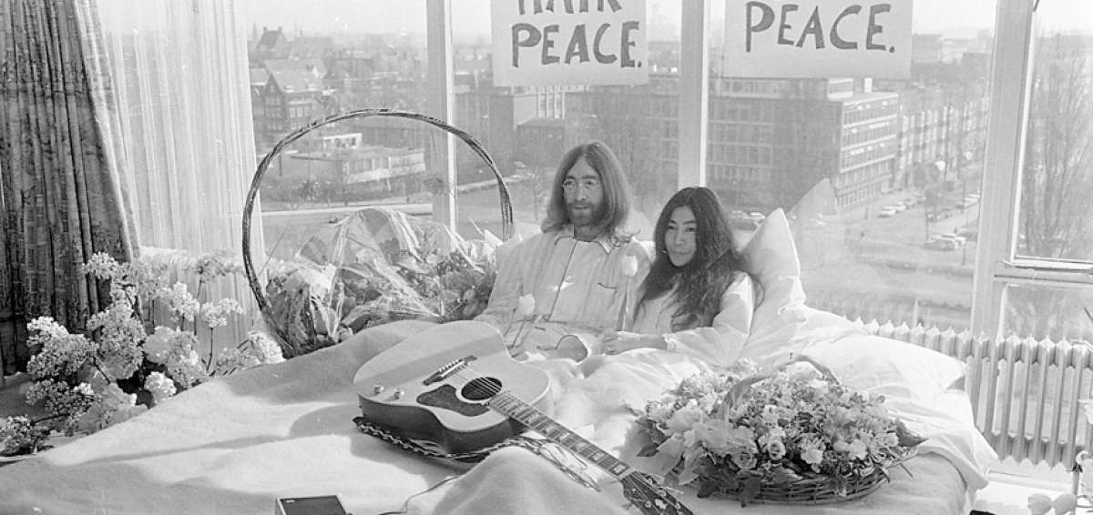 La encamada por la paz de John y Yoko fue un acontecimiento ocurrido durante la guerra de Vietnam, en 1969, que fue llevado a un documental.