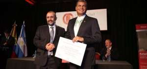 Este es el d&eacute;cimo quinto doctorado honoris causa que ha recibido Correa durante su gesti&oacute;n.