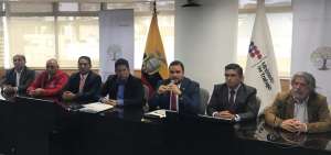 Los integrantes del Consejo Nacional de Trabajo y Salarios se reunieron este mi&eacute;rcoles. 