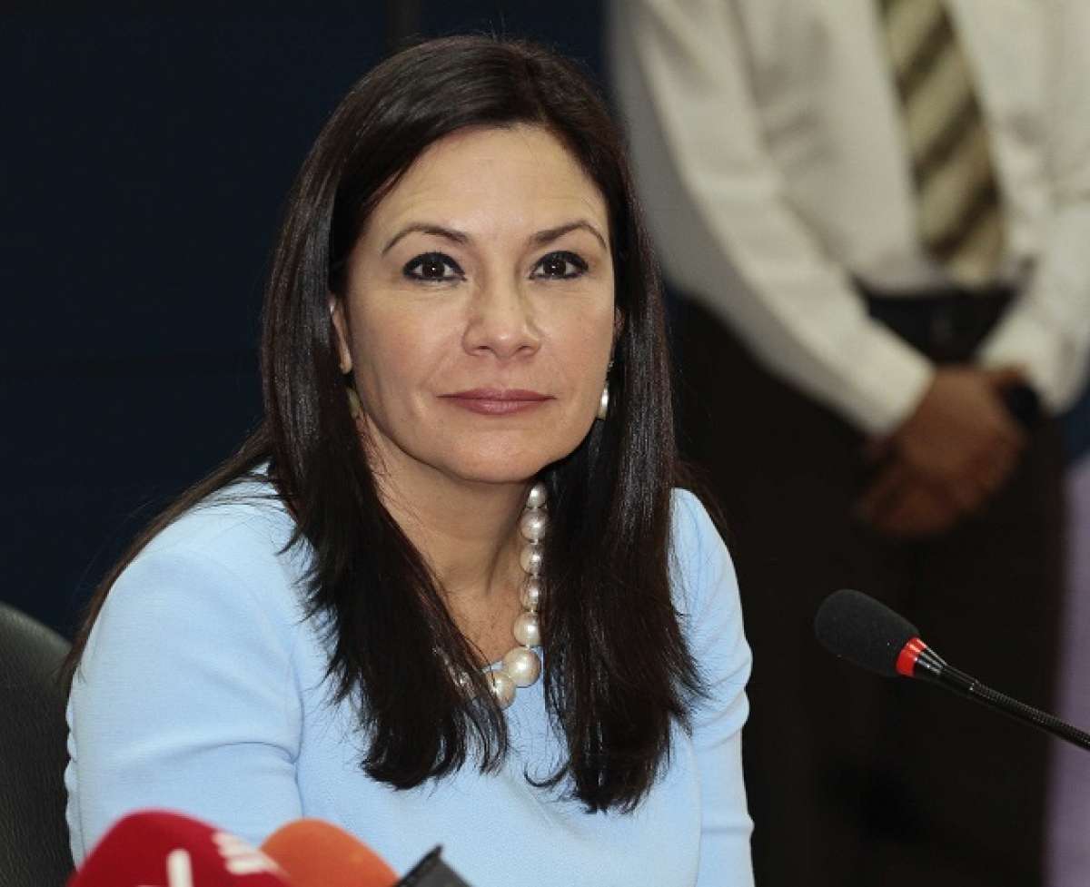 La ministra Nathalie Cely se posesion&oacute; hoy en su nuevo cargo al frente del Ministerio Coordinador de la Producci&oacute;n. Foto: Daniel Molineros/ El Tel&eacute;grafo 