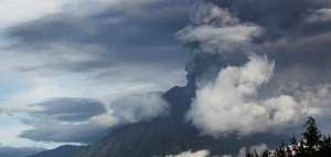 Esta imagen fue captada en Patate en momentos que se despej&oacute; el volc&aacute;n.