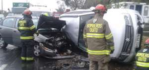 Dos accidentes de tr&aacute;nsito cierran la av. Sim&oacute;n Bol&iacute;var sentido S-N