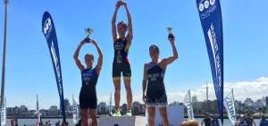 Equipo ecuatoriano de triatl&oacute;n destac&oacute; en Iberoamericano y Sudamericano de Uruguay